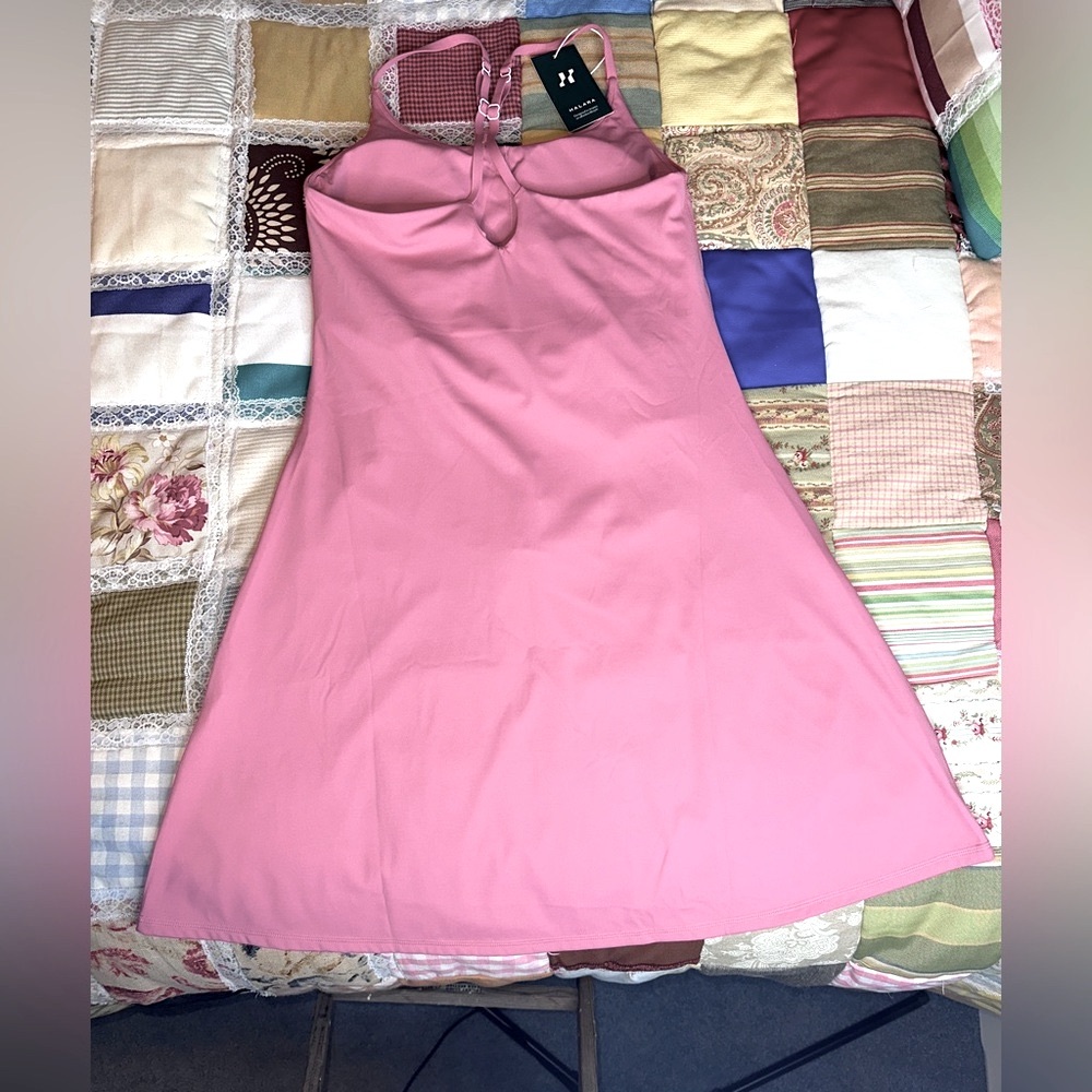 HALARA
Everyday Softlyzero™ Plush Backless Flare Activity dress zise Large - Picture 6 of 12